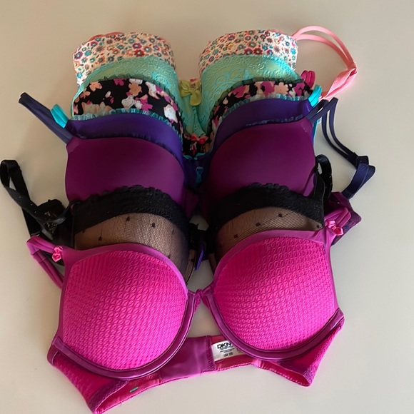 Dkny Other - ❤️ lot of 7 DKNY 32D bras